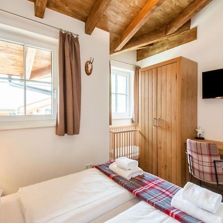 Holiday Home In Niedernsill With Sauna ภายนอก รูปภาพ